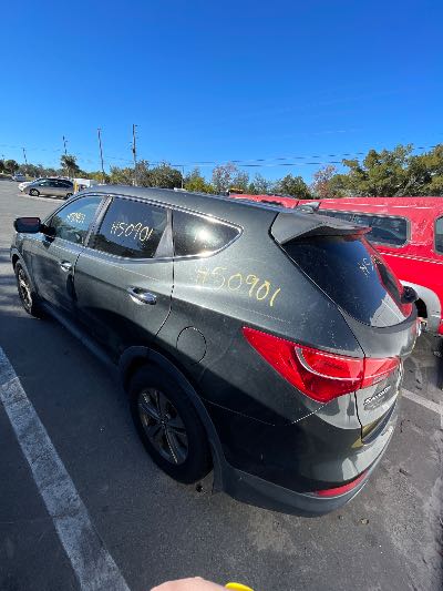2014 Hyundai Santa Fe Location - Imports - Row 30 - Stock # H50901