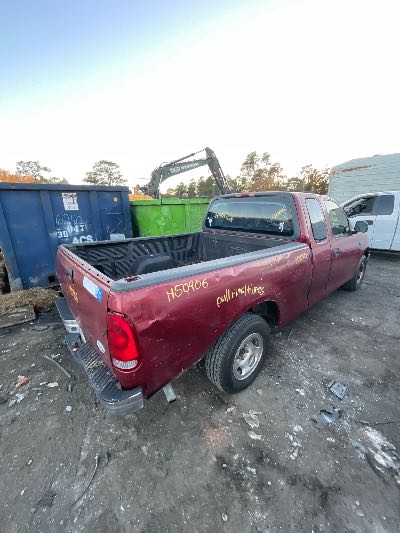 2000 Ford F-150 Location - Large Trucks & Vans - Row 24 - Stock # H50906