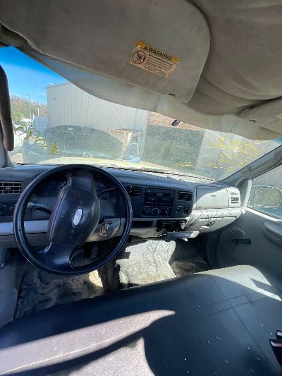 2003 Ford F-250 SD Location - Large Trucks & Vans - Row 29 - Stock # H50907