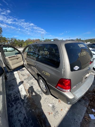 2006 Ford Freestar Location - Ford - Row 35 - Stock # H50884