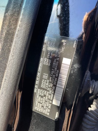 2011 Volvo XC90 Location - Imports - Row 2 - Stock # H50818