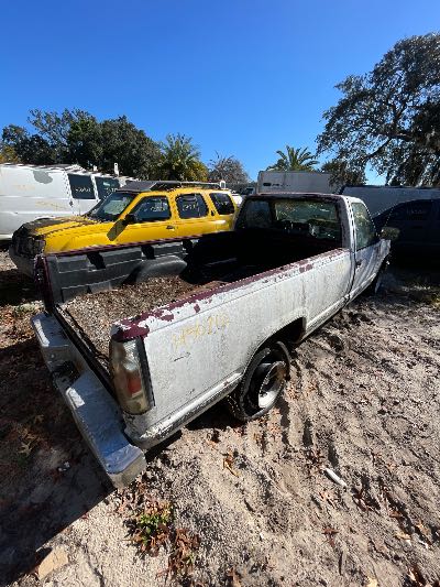 1988 Chevrolet C/K 1500 Location - Large Trucks & Vans - Row 25 - Stock # H50712