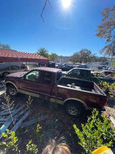 1998 Ford F-150 Location - Large Trucks & Vans - Row 27 - Stock # H50570