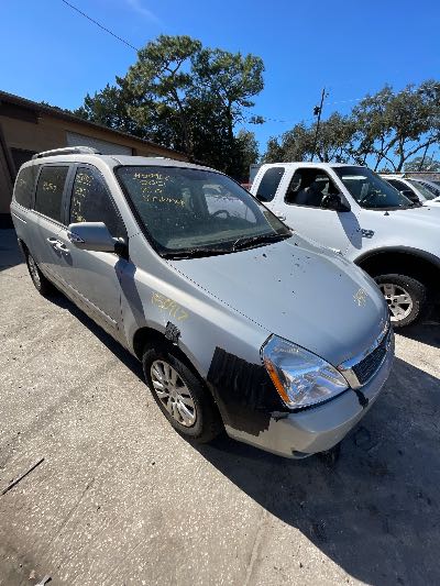 2012 Kia Sedona Location - Imports - Row 2 - Stock # H50917