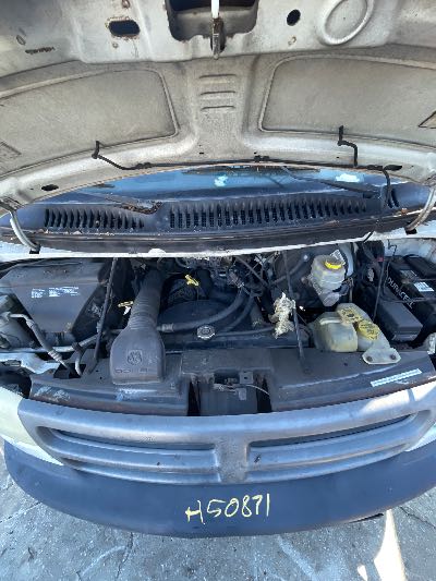 2001 Dodge Ram Van Location - Large Trucks & Vans - Row 27 - Stock # H50871