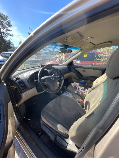 2010 Hyundai Elantra Location - Imports - Row 43 - Stock # H50848