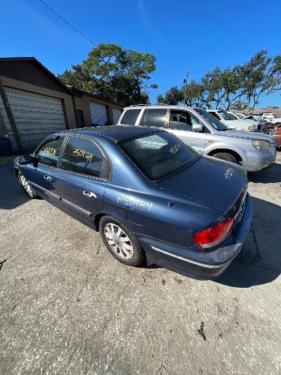 2002 Hyundai Sonata Location - Imports - Row 42 - Stock # H50924