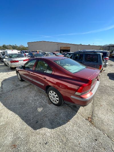 2002 Volvo S60 Location - Imports - Row 6 - Stock # H50908
