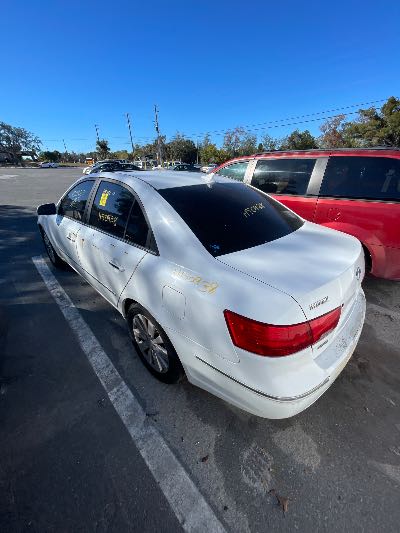 2009 Hyundai Sonata Location - Imports - Row 43 - Stock # H50938