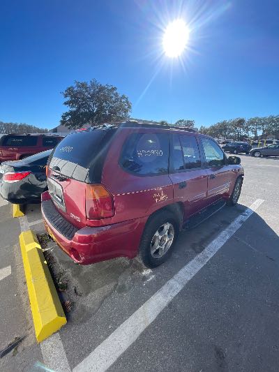2005 GMC Envoy Location - GM - Row 27 - Stock # H50930