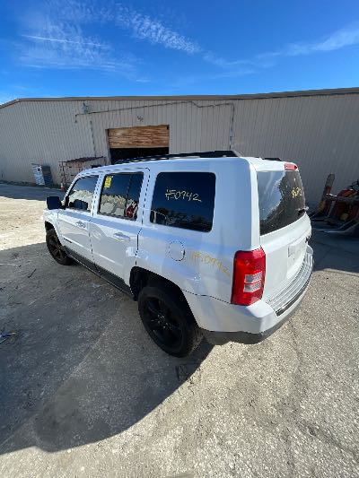 2015 Jeep Patriot Location - Chrysler - Row 43 - Stock # H50942