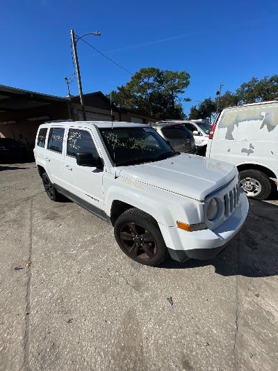 2015 Jeep Patriot Location - Chrysler - Row 43 - Stock # H50942