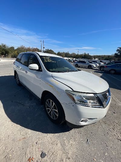 2013 Nissan Pathfinder Location - Imports - Row 1 - Stock # H50975