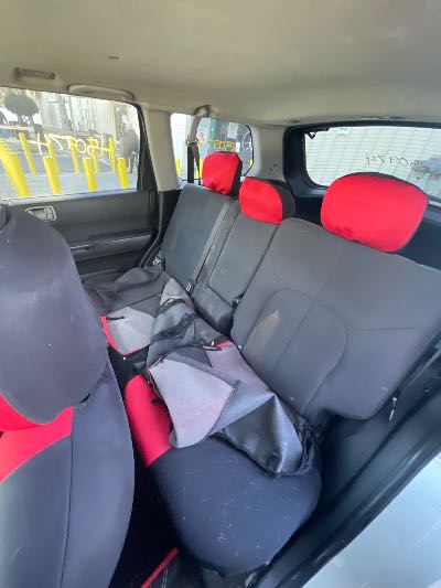 2005 Mitsubishi Endeavor Location - Imports - Row 1 - Stock # H50974