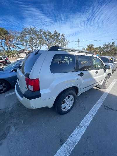 2005 Mitsubishi Endeavor Location - Imports - Row 1 - Stock # H50974