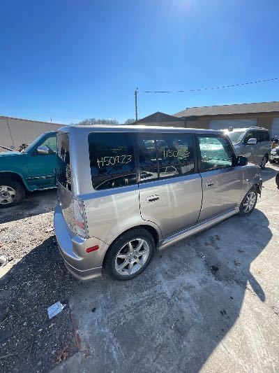 2006 Scion xB Location - Imports - Row 3 - Stock # H50973