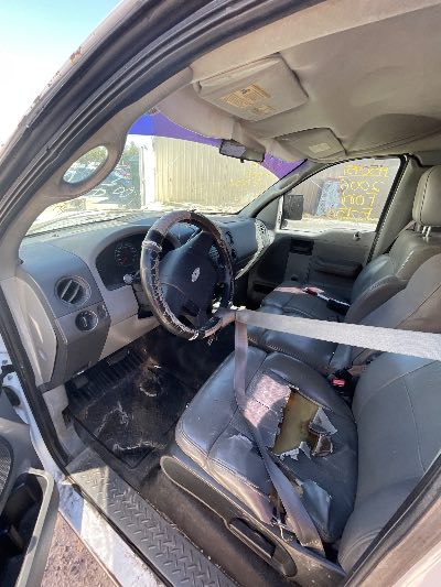 2006 Ford F-150 Location - Large Trucks & Vans - Row 26 - Stock # H50951