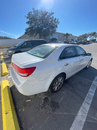 2012 Lincoln MKZ Location - Ford - Row 35 - Stock # H50986