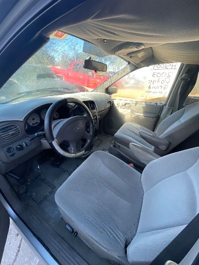 2003 Dodge Grand Caravan Location - Chrysler - Row 46 - Stock # H51004