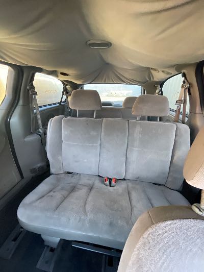 2003 Dodge Grand Caravan Location - Chrysler - Row 46 - Stock # H51004