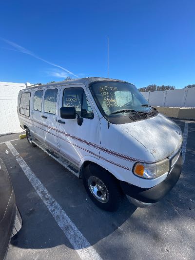 1996 Dodge Ram Van Location - Large Trucks & Vans - Row 27 - Stock # H51050