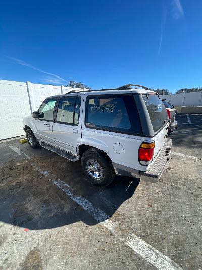1996 Ford Explorer Location - Ford - Row 36 - Stock # H51058
