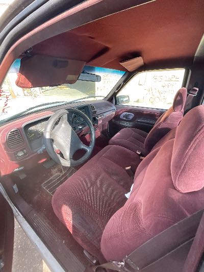 1996 Chevrolet C/K 1500 Location - Large Trucks & Vans - Row 27 - Stock # H51073