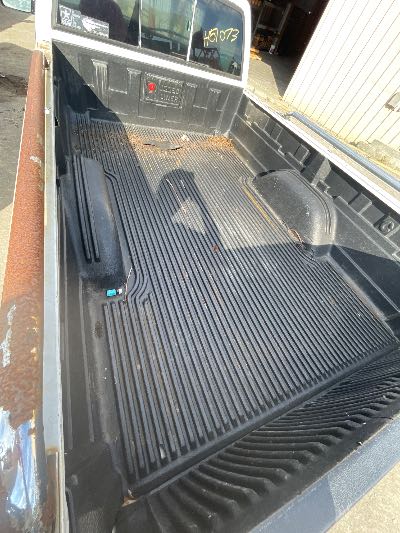 1996 Chevrolet C/K 1500 Location - Large Trucks & Vans - Row 27 - Stock # H51073