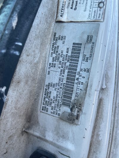 2001 Ford Econoline Location - Large Trucks & Vans - Row 29 - Stock # H51123