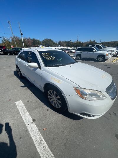 2014 Chrysler 200 Location - Chrysler - Row 44 - Stock # H51121