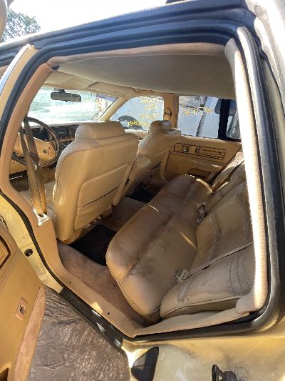 1992 Buick Roadmaster Location - GM - Row 30 - Stock # H51130