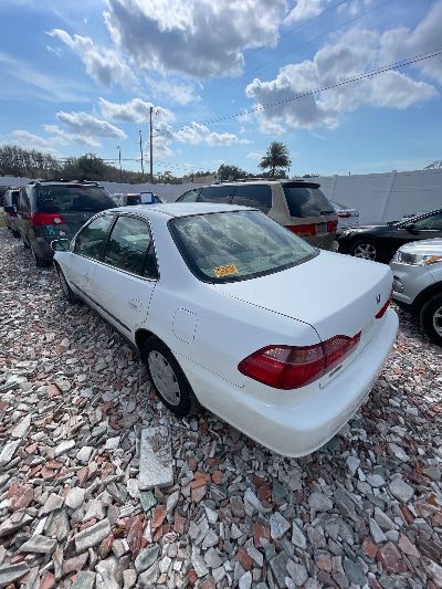 2000 Honda Accord Location - Imports - Row 21 - Stock # H51000