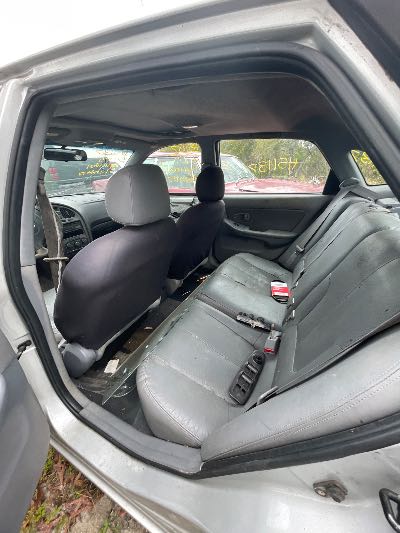 2005 Hyundai Elantra Location - Imports - Row 7 - Stock # H51137