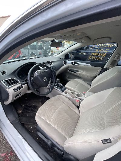 2016 Nissan Sentra Location - Imports - Row 6 - Stock # H51142