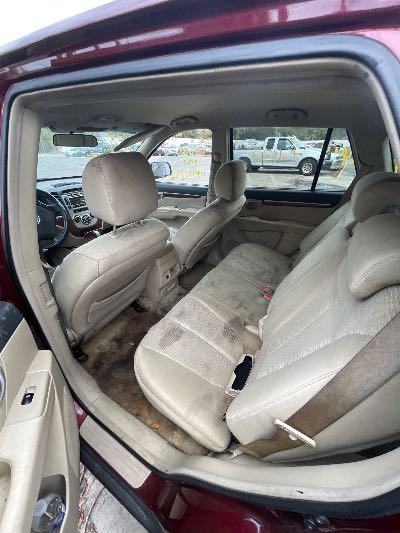 2009 Hyundai Santa Fe Location - Imports - Row 6 - Stock # H51139