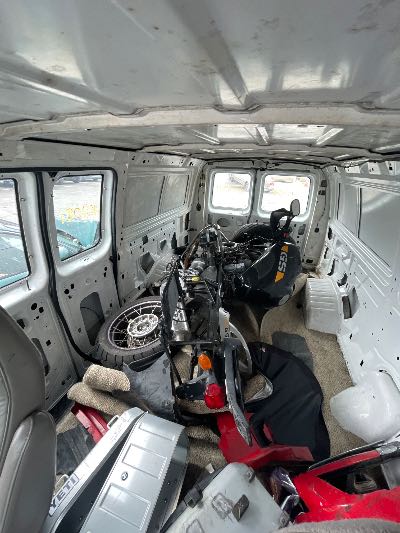 2001 Ford Econoline Location - Large Trucks & Vans - Row 28 - Stock # H51081