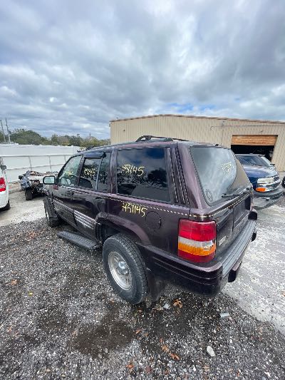 1996 Jeep Grand Cherokee Location - Chrysler - Row 45 - Stock # H51145