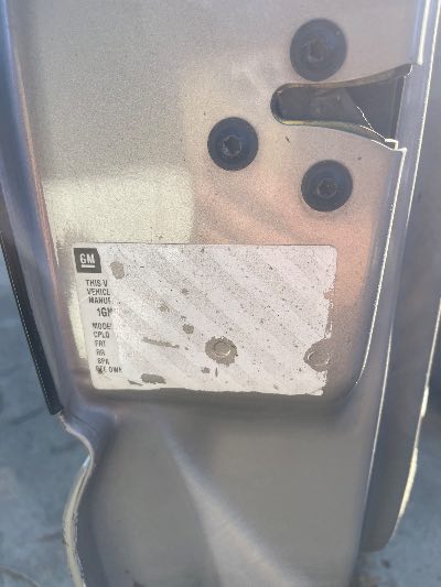 2004 Chevrolet Tahoe Location - Large Trucks & Vans - Row 29 - Stock # H51092