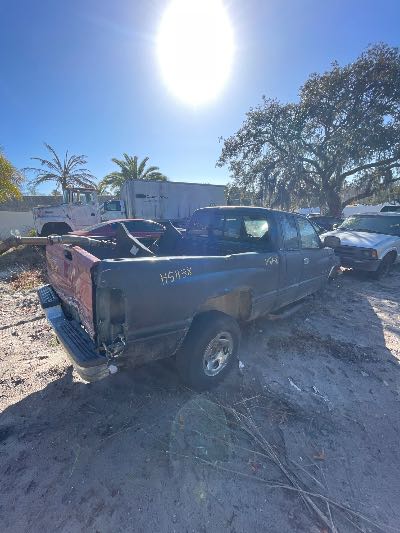 1999 Dodge Ram 1500 Location - Large Trucks & Vans - Row 28 - Stock # H51138