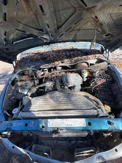 1999 Dodge Ram 1500 Location - Large Trucks & Vans - Row 28 - Stock # H51138