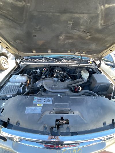 2003 GMC Yukon Location - Large Trucks & Vans - Row 29 - Stock # H51190