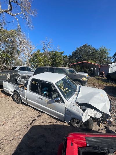 1991 Mazda B-Series Location - Ford - Row 25 - Stock # H51171