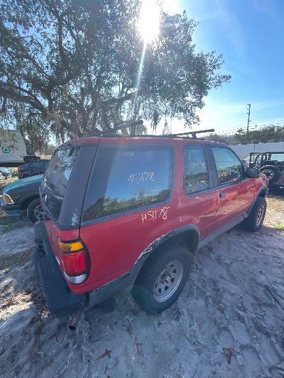 1995 Ford Explorer Location - Ford - Row 25 - Stock # H51178