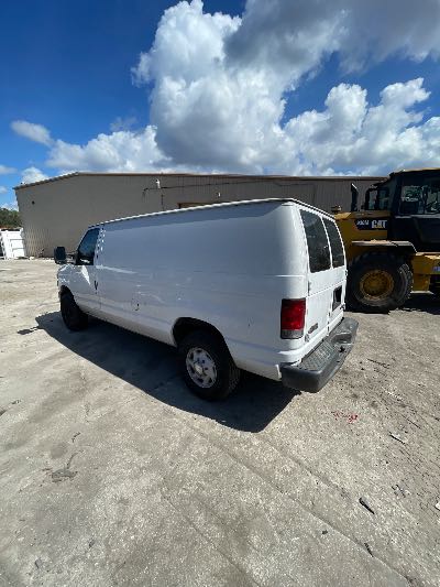 2008 Ford Econoline Location - Large Trucks & Vans - Row 19 - Stock # H51212