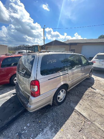 1999 Oldsmobile Silhouette Location - GM - Row 32 - Stock # H51216