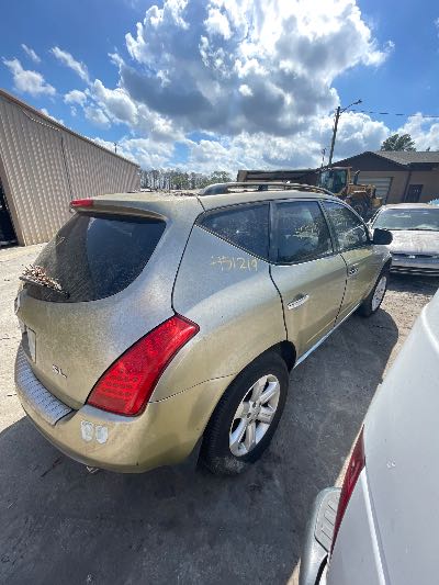2007 Nissan Murano Location - Imports - Row 9 - Stock # H51219