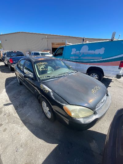 2004 Ford Taurus Location - Ford - Row 25 - Stock # H51251