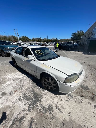 2005 Lincoln LS Location - Ford - Row 26 - Stock # H51245