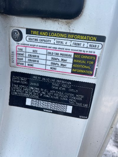 2007 Volvo C70 Location - Imports - Row 13 - Stock # H51262