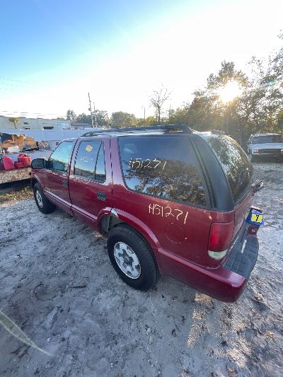 2002 Chevrolet Blazer Location - GM - Row 34 - Stock # H51271